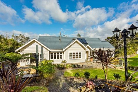 Photo of property in 71 Coulter Road, Henderson Valley, Auckland, 0614