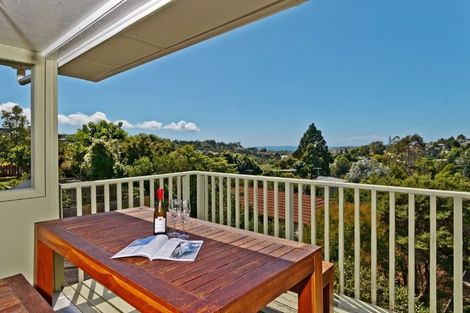Photo of property in 30 Portobello Place, Torbay, Auckland, 0630