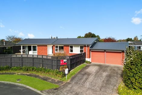 Photo of property in 4 Glading Place, St Andrews, Hamilton, 3200