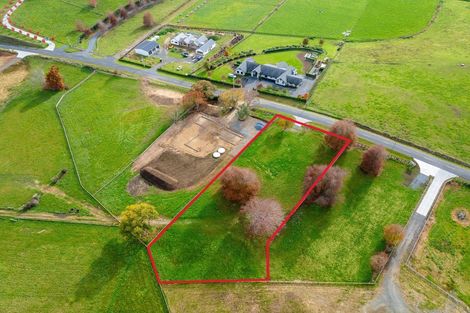 Photo of property in 35 Fencourt Road, Cambridge, 3496