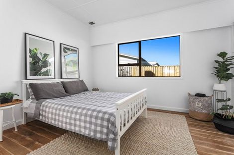 Photo of property in 90 College Road, Edgecumbe, 3120