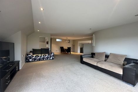 Photo of property in 5 Balmain Road, Birkenhead, Auckland, 0626