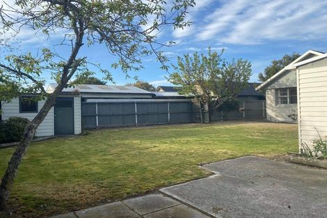 Photo of property in 461 Mairehau Road, Parklands, Christchurch, 8083