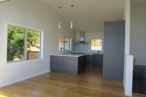 Photo of property in 4e Harmans Road, Lyttelton, 8082