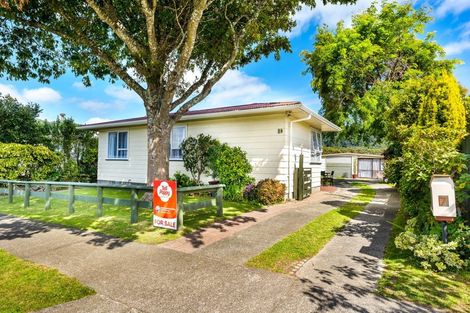 Photo of property in 17 Momona Street, Wainuiomata, Lower Hutt, 5014