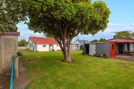 Photo of property in 32 Gloag Street, Waverley, 4510