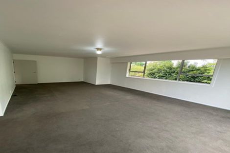 Photo of property in 51 Hepburn Road, Glendene, Auckland, 0602