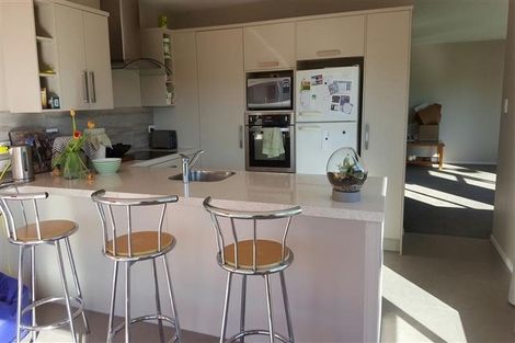 Photo of property in 17 Scoria Close, Pyes Pa, Tauranga, 3112