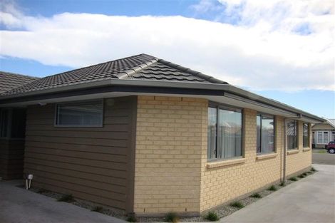 Photo of property in 3/13 Elizabeth Street, Riccarton, Christchurch, 8011