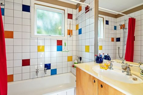 Photo of property in 8b Calamaras Street, Enner Glynn, Nelson, 7011