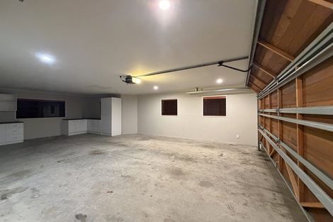 Photo of property in 113 Redoubt Road, Goodwood Heights, Auckland, 2105