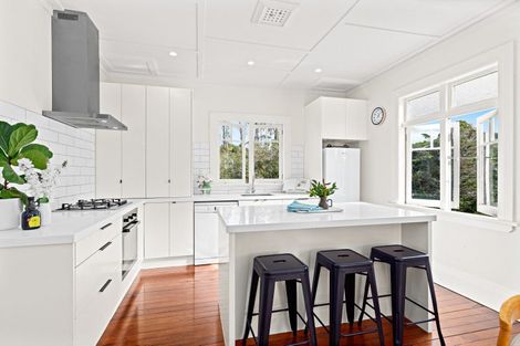 Photo of property in 421 Whitmore Road, Tawharanui Peninsula, Warkworth, 0986