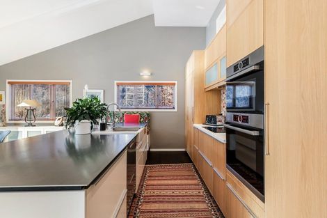 Photo of property in 10 Suffolk Street, Arrowtown, 9302