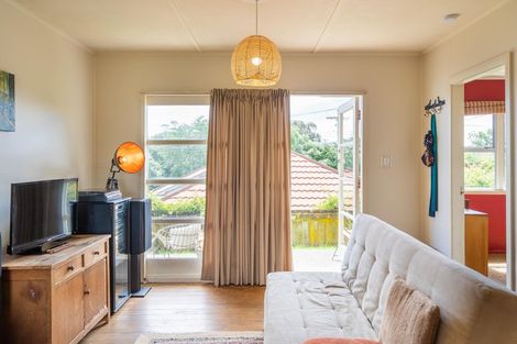 Photo of property in 10b Waikare Road, Raumati Beach, Paraparaumu, 5032