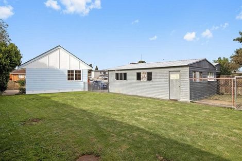 Photo of property in 11 Poutini Place, Manurewa, Auckland, 2102