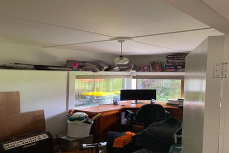 Photo of property in 1/12 Willis Street, Torbay, Auckland, 0630