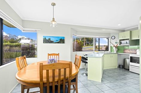 Photo of property in 2 Fidelis Avenue, Snells Beach, 0920