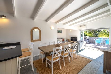 Photo of property in 1 Puriri Road, Oneroa, Waiheke Island, 1081