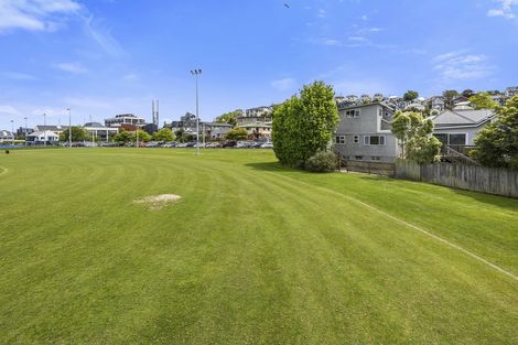 Photo of property in 111 Harbour Terrace, North Dunedin, Dunedin, 9016