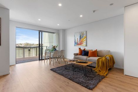 Photo of property in 421/3 Kaipiho Lane, Albany, Auckland, 0632