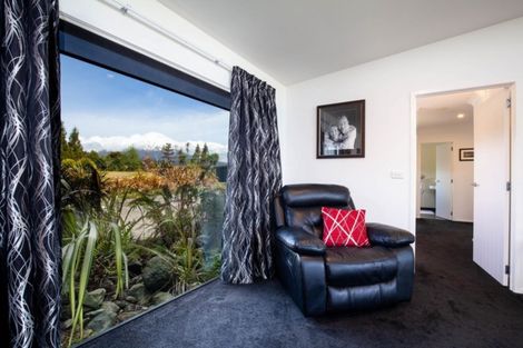 Photo of property in 421 Surrey Road, Tariki, Stratford, 4388