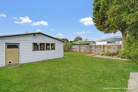 Photo of property in 16 Colesbury Street, Bishopdale, Christchurch, 8053
