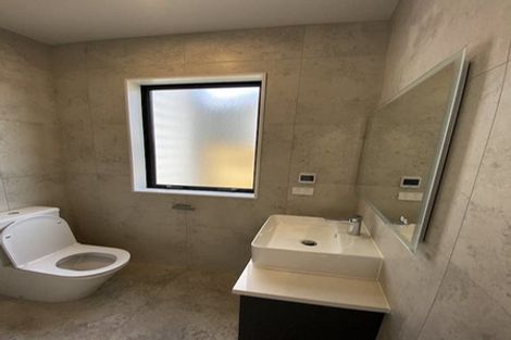 Photo of property in 5 Bendridge Street, Flat Bush, Auckland, 2019