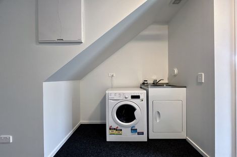 Photo of property in 17 Wheatsheaf Lane, Heathcote Valley, Christchurch, 8022