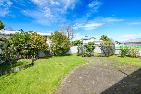 Photo of property in 5 Fairview Avenue, Feilding, 4702