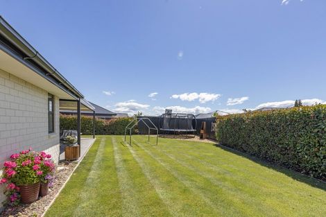 Photo of property in 80 Petries Road, Woodend, 7610