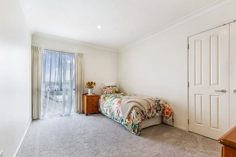 Photo of property in 1/12 Richards Avenue, Forrest Hill, Auckland, 0620