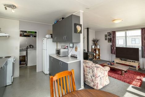 Photo of property in 18 Malcolm Street, Martinborough, 5711