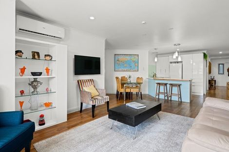 Photo of property in Paramount Apartments, 14/281 Maunganui Road, Mount Maunganui, 3116