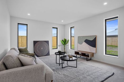 Photo of property in 5 Hunter Lane, Amberley, 7410