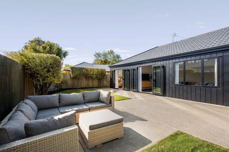 Photo of property in 137 Mcfaddens Road, St Albans, Christchurch, 8052