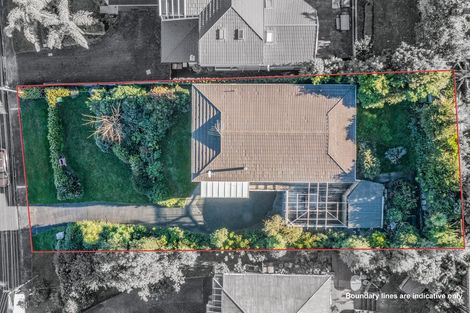 Photo of property in 23 Jellicoe Road, Murrays Bay, Auckland, 0630