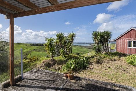 Photo of property in 107c Hall Road, Tinopai, 0593