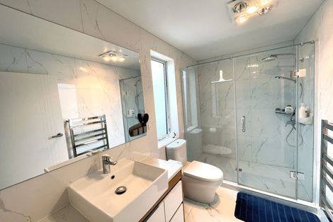 Photo of property in 26 Stephen Avenue, Henderson, Auckland, 0610