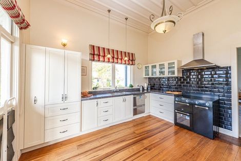 Photo of property in 11 Stark Street, Durie Hill, Whanganui, 4500