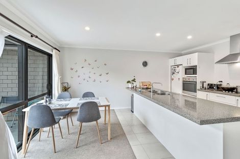 Photo of property in 25c Beatrix Street, Avondale, Auckland, 1026