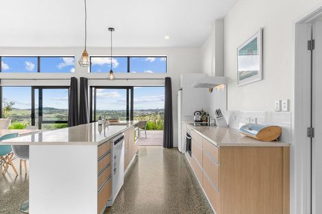 Photo of property in 121 Robert Hastie Drive, Mangawhai, 0573