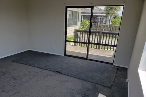 Photo of property in 19 Penion Drive, Flat Bush, Auckland, 2023