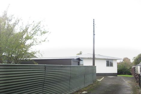 Photo of property in 26 Gossamer Drive, Pakuranga Heights, Auckland, 2010