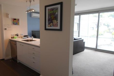 Photo of property in Montreaux Apartments, 5k/164 The Terrace, Wellington Central, Wellington, 6011