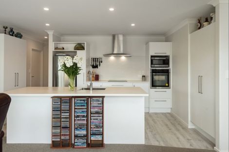 Photo of property in 79 Dunkeld Drive, Papamoa, 3118