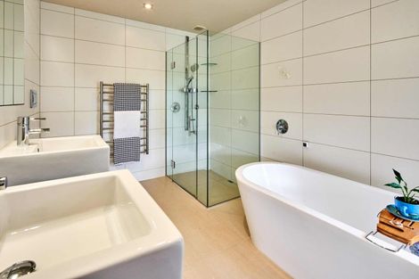 Photo of property in 12a Military Road, Boulcott, Lower Hutt, 5010