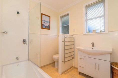 Photo of property in 6 Hildreth Street, Trentham, Upper Hutt, 5018