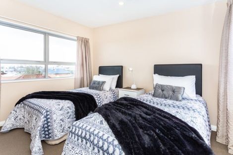 Photo of property in 8c Broadbent Street, Riccarton, Christchurch, 8041