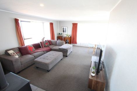 Photo of property in 1 Waitara Place, Tokoroa, 3420