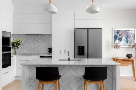 Photo of property in 204/86 Alpha Street, Cambridge, 3434